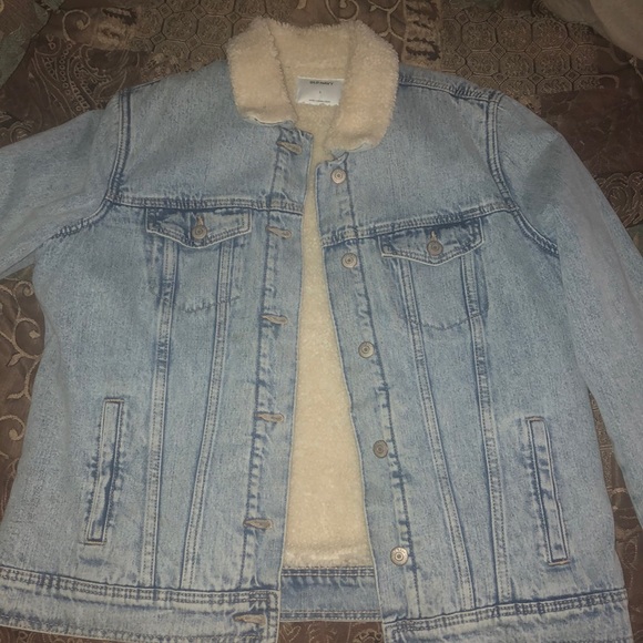 Old Navy Jackets & Blazers - Jean jacket with fleece inside Old Navy Jackets & Blazers - Jean jacket with fleece inside